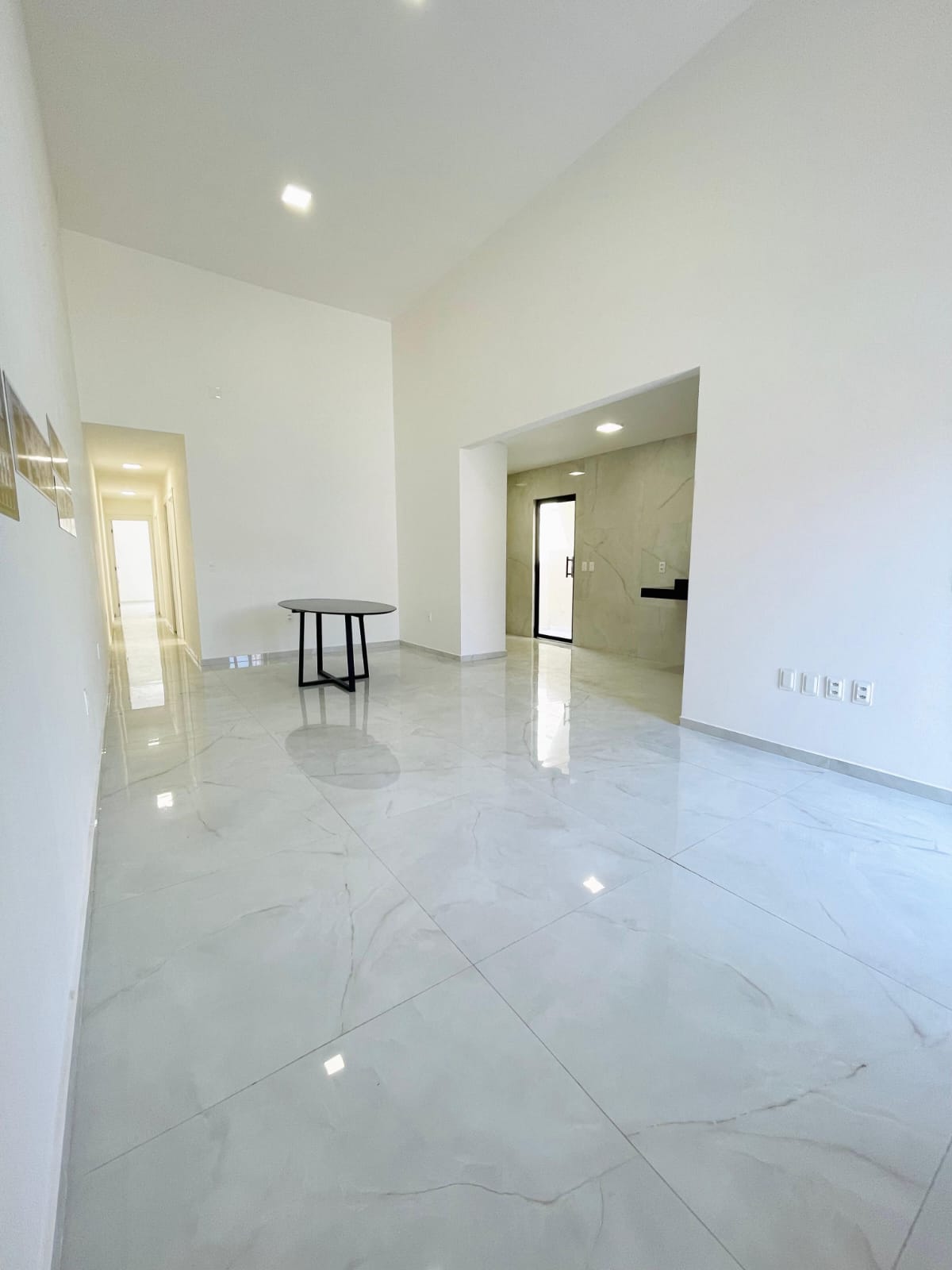 Imagem Casa com 3 Quartos à Venda, 135 m² em Coité - Eusébio Imagem Casa com 3 Quartos à Venda, 135 m² em Coité - Eusébio