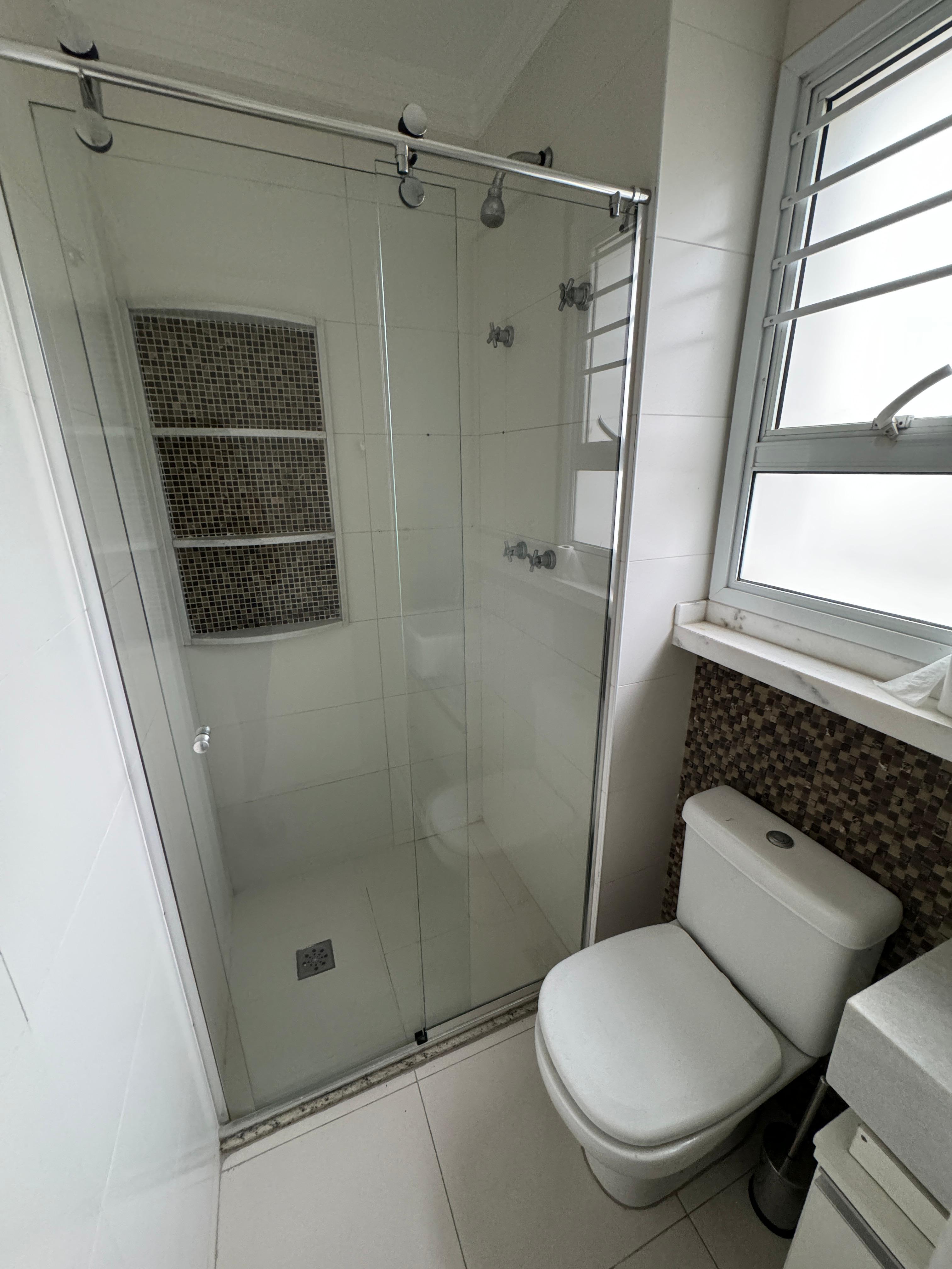 Imagem Apartamento com 3 Quartos à Venda, 98 m²em Marapé - Santos