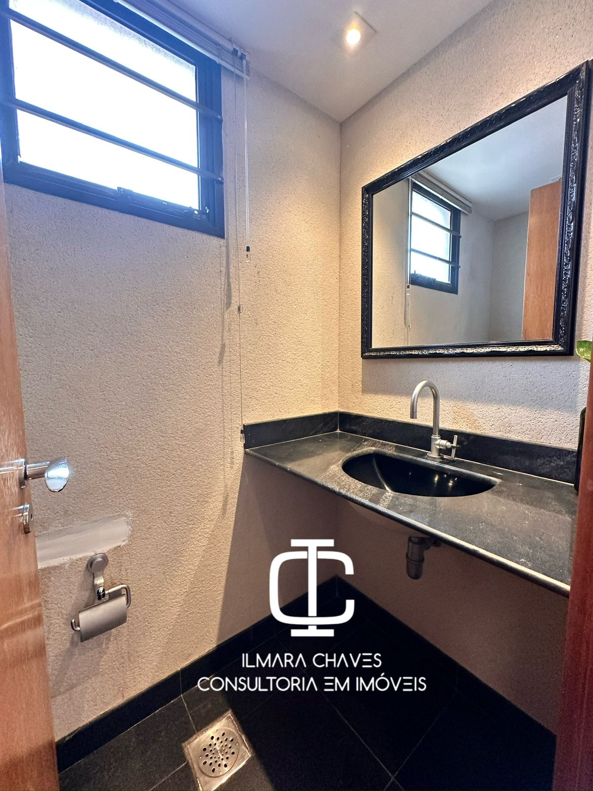 Imagem Apartamento com 3 Quartos à Venda, 178 m²em Setor Oeste - Goiânia Imagem Apartamento com 3 Quartos à Venda, 178 m²em Setor Oeste - Goiânia