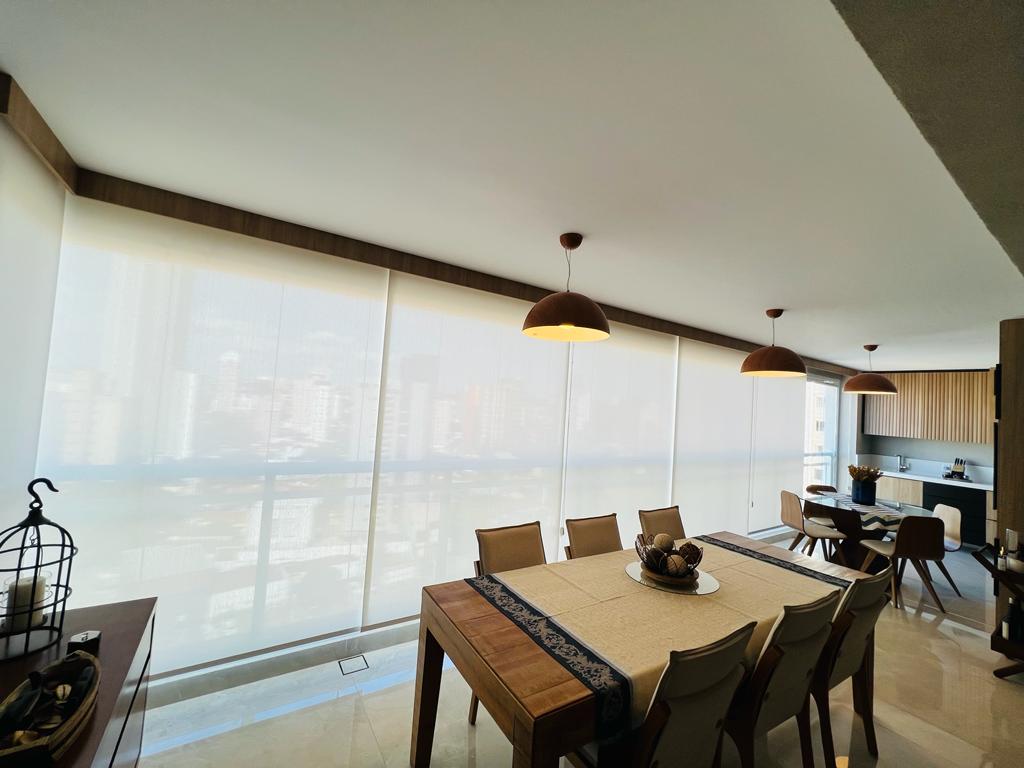 Imagem Apartamento com 3 Quartos à Venda, 181 m²em Cambuí - Campinas