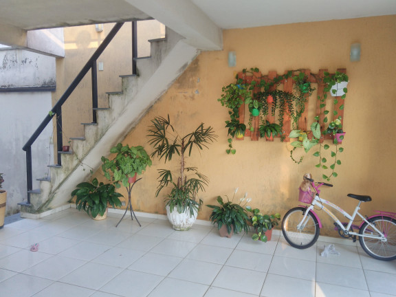 Imagem Sobrado com 3 Quartos à Venda, 150 m² em Vila Caputera - Mogi Das Cruzes Imagem Sobrado com 3 Quartos à Venda, 150 m² em Vila Caputera - Mogi Das Cruzes