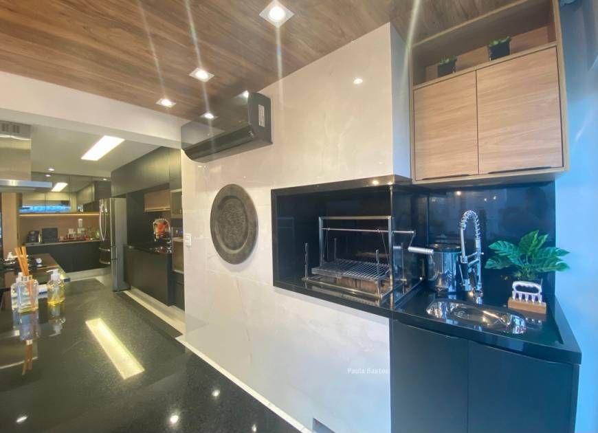 Imagem Apartamento com 3 Quartos à Venda, 130 m²em Vila Gertrudes - São Paulo
