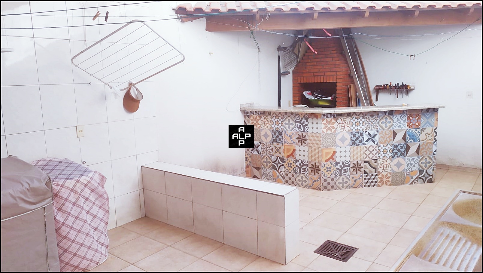 Imagem Sobrado com 4 Quartos à Venda, 250 m²em Taguatinga Sul (Taguatinga) - Brasília