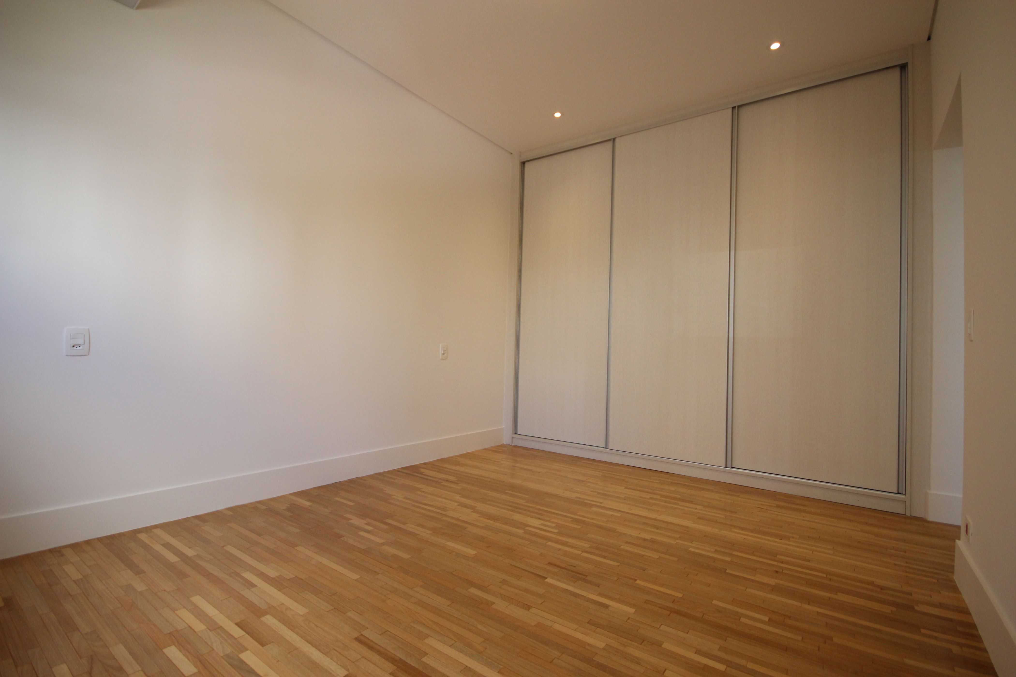 Imagem Apartamento com 3 Quartos à Venda, 244 m² em Vila Uberabinha - São Paulo