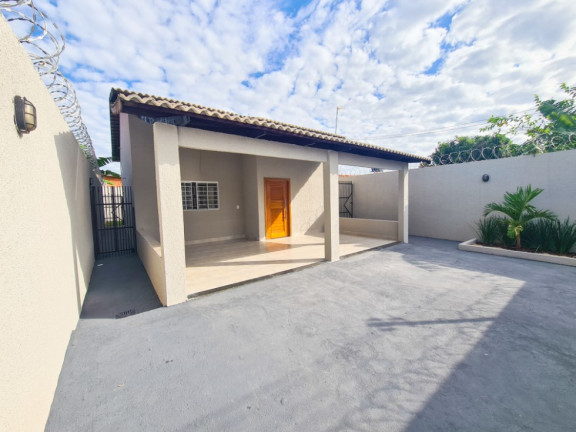 Imagem Casa com 3 Quartos à Venda,  em Residencial Santa Fé I - Goiânia