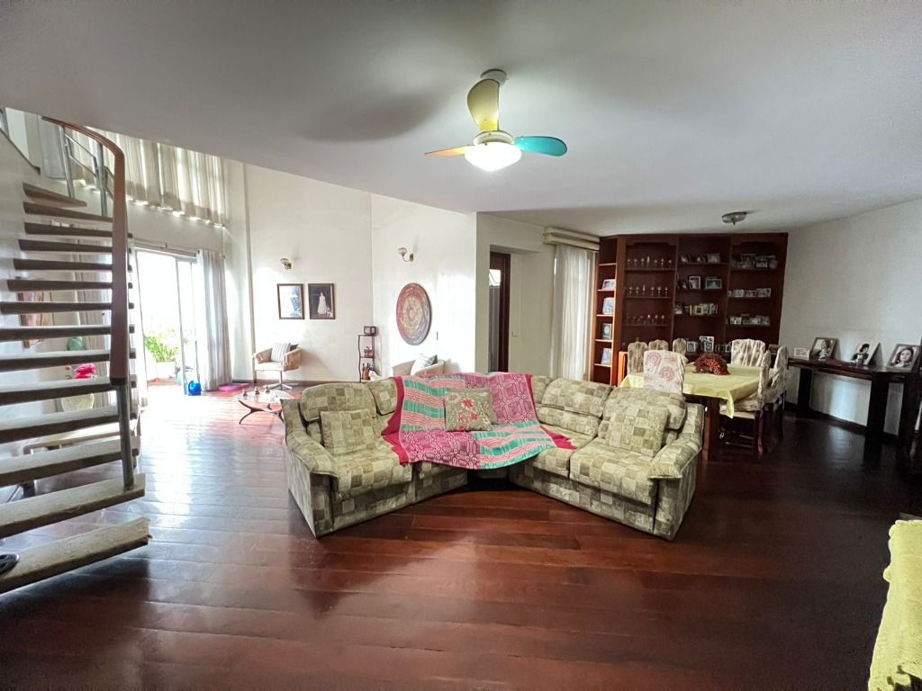 Imagem Apartamento com 4 Quartos à Venda, 214 m²em Setor Oeste - Goiânia