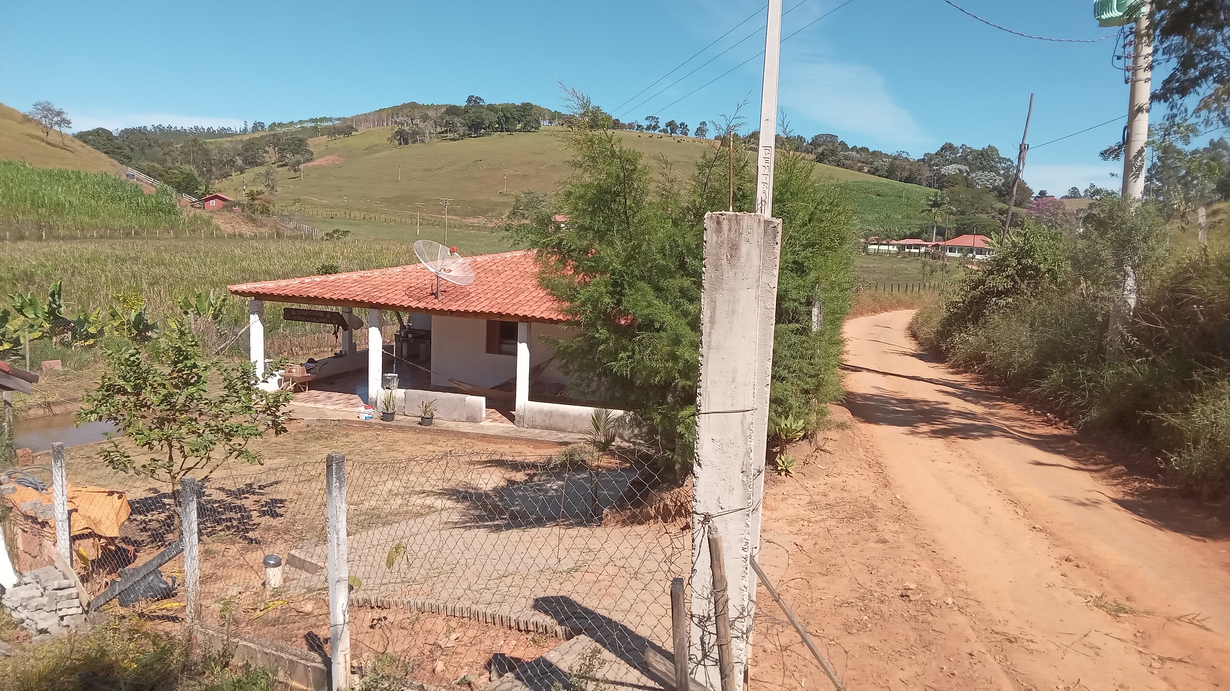 Imagem Chácara com 2 Quartos à Venda, 150 m²em JARDIM - Cunha Imagem Chácara com 2 Quartos à Venda, 150 m²em JARDIM - Cunha