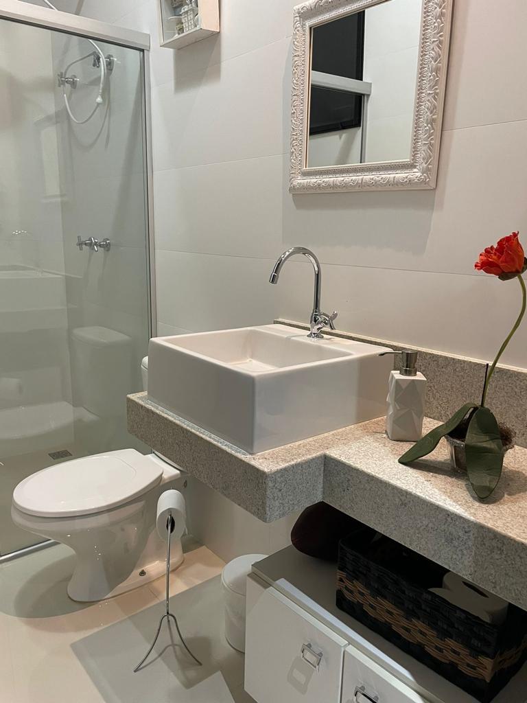 Imagem Casa de Condomínio com 3 Quartos à Venda, 220 m²em Medeiros - Jundiaí