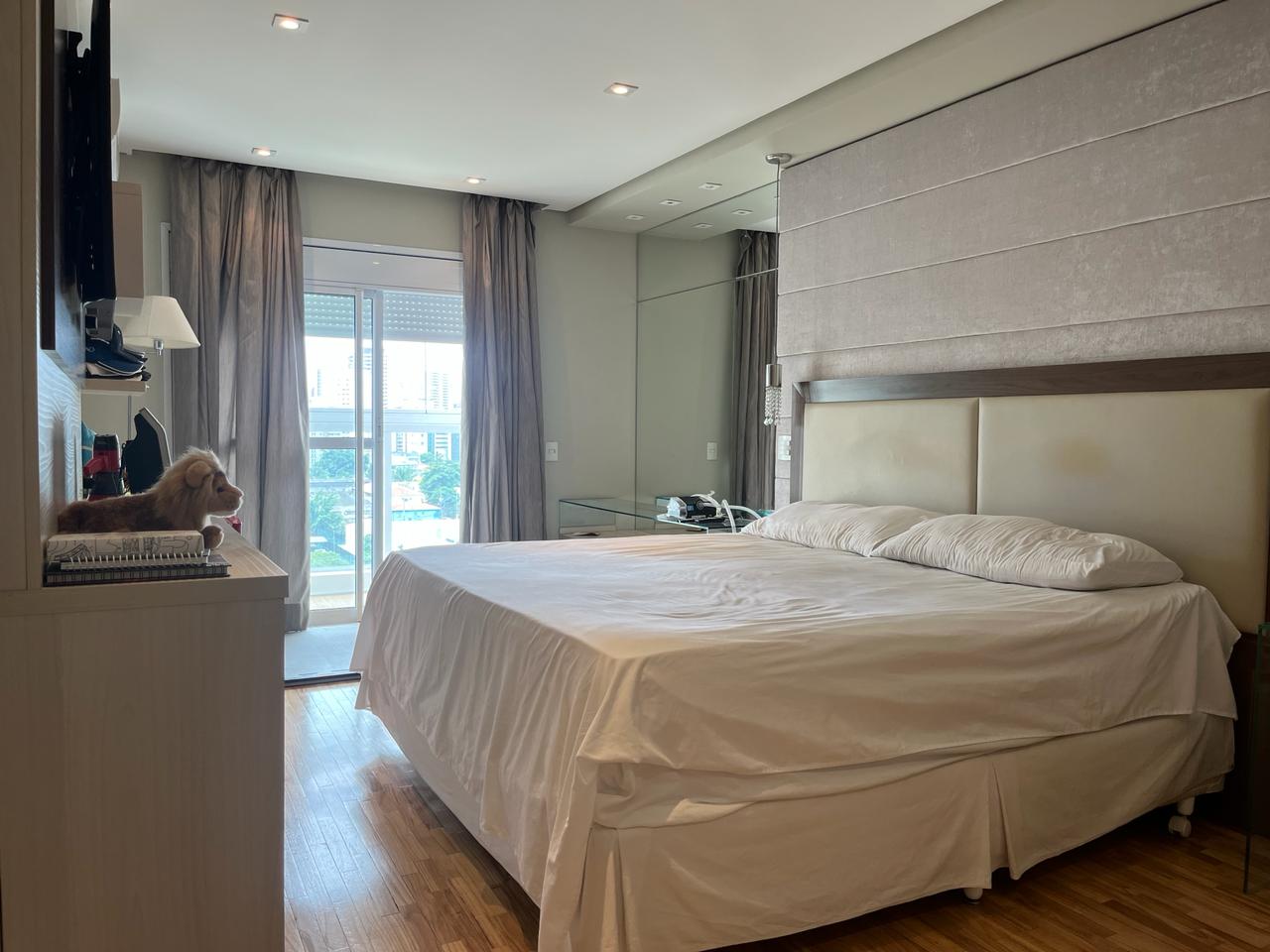 Imagem Apartamento com 3 Quartos para Alugar, 210 m²em Vila Olímpia - São Paulo