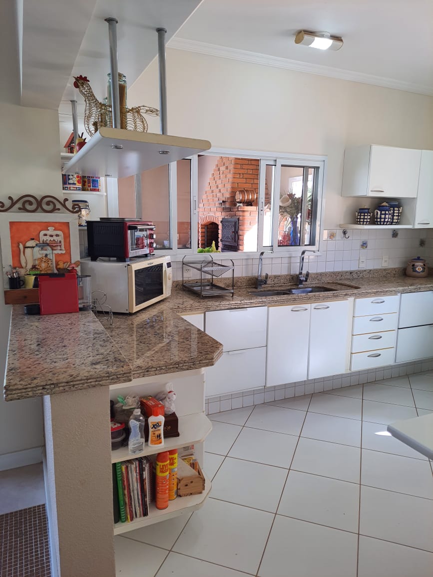 Imagem Casa de Condomínio com 3 Quartos à Venda, 320 m²em Centro - Vinhedo Imagem Casa de Condomínio com 3 Quartos à Venda, 320 m²em Centro - Vinhedo