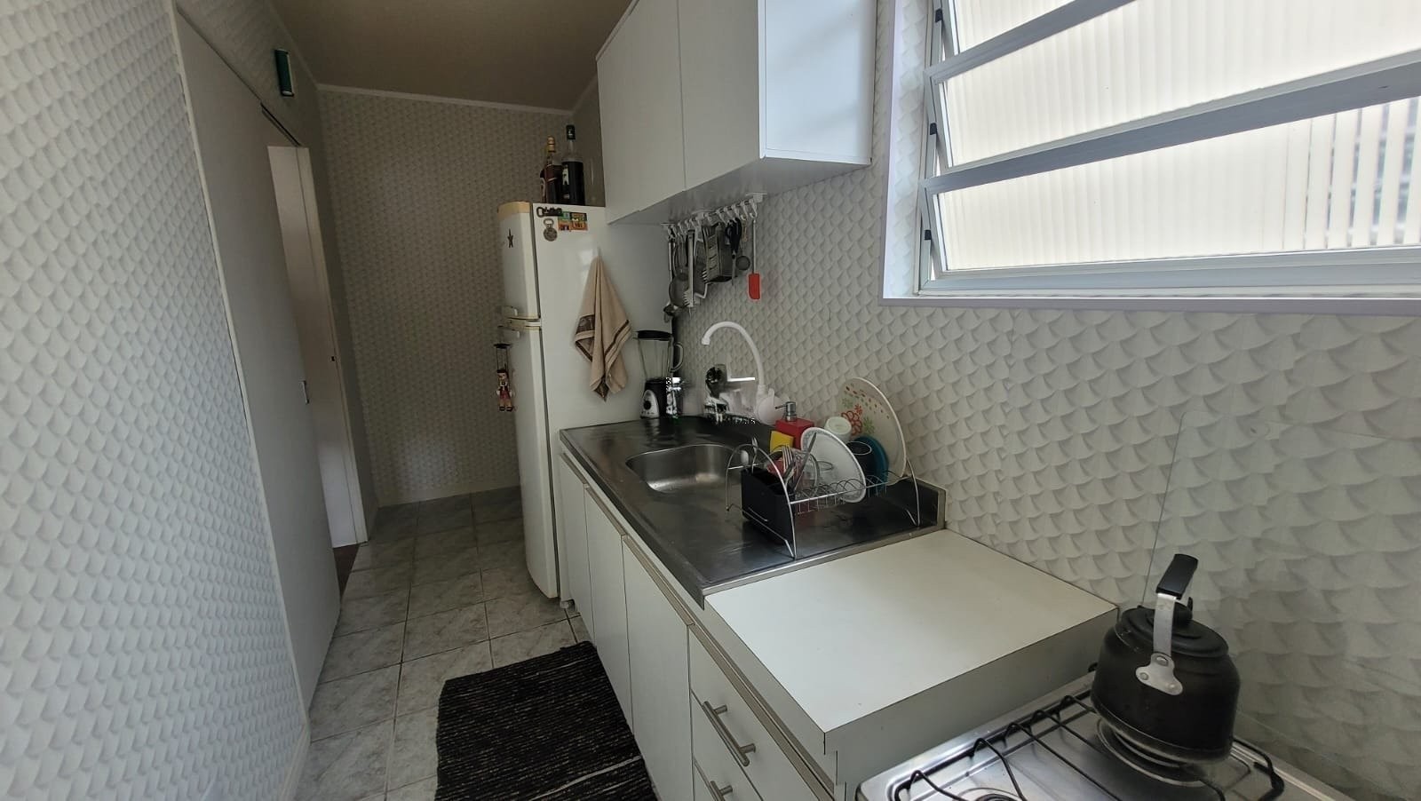 Imagem Apartamento com 2 Quartos à Venda, 57 m² em Coqueiros - Florianópolis