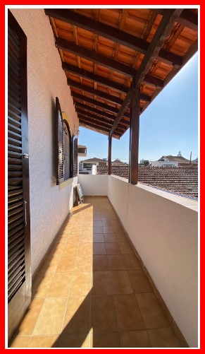 Imagem Sobrado com 5 Quartos à Venda, 197 m² em Canto do Forte - Praia Grande Imagem Sobrado com 5 Quartos à Venda, 197 m² em Canto do Forte - Praia Grande