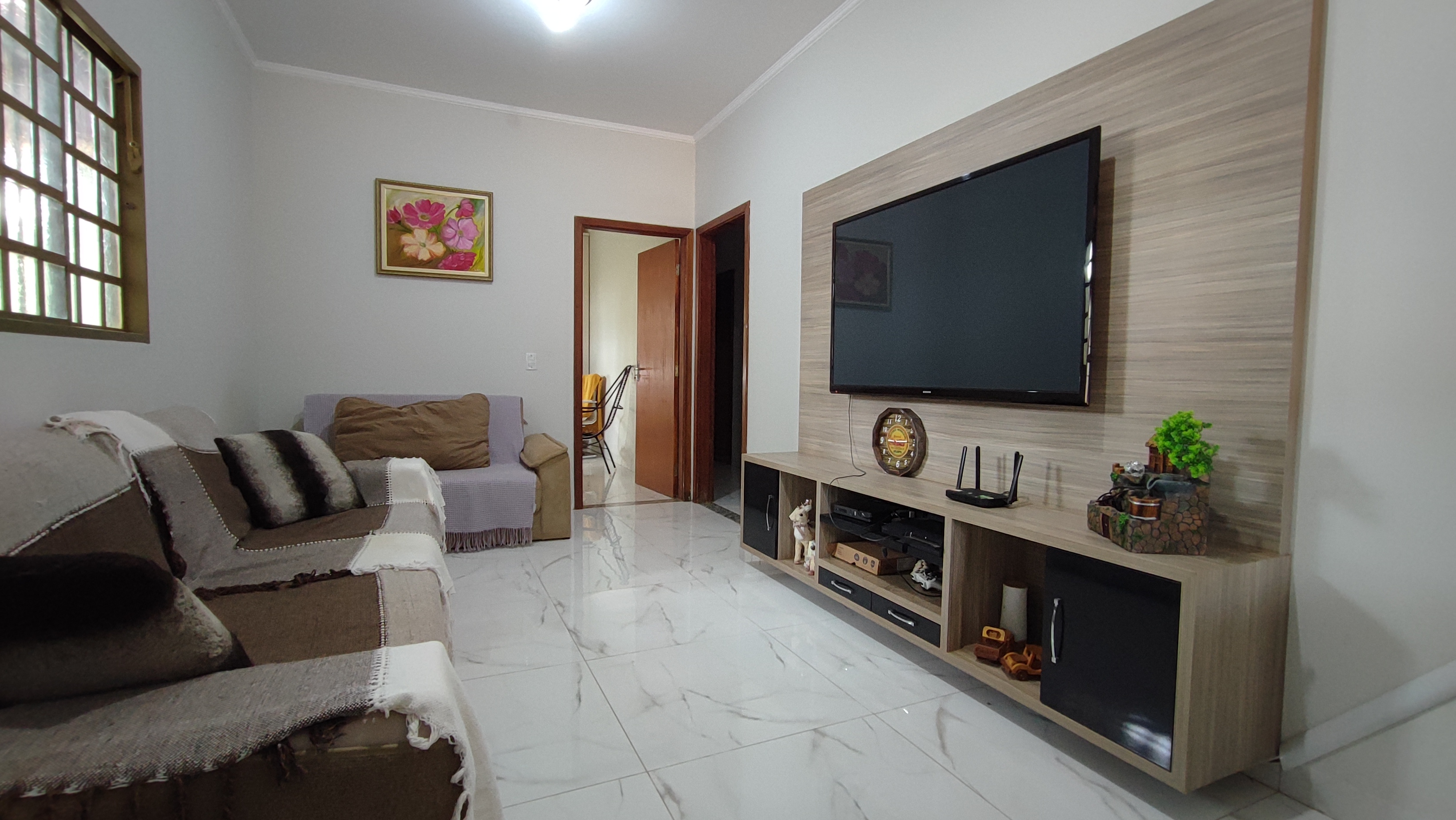 Imagem Casa com 3 Quartos à Venda, 200 m²em Parque Residencial dos Girassóis - Campo Grande Imagem Casa com 3 Quartos à Venda, 200 m²em Parque Residencial dos Girassóis - Campo Grande