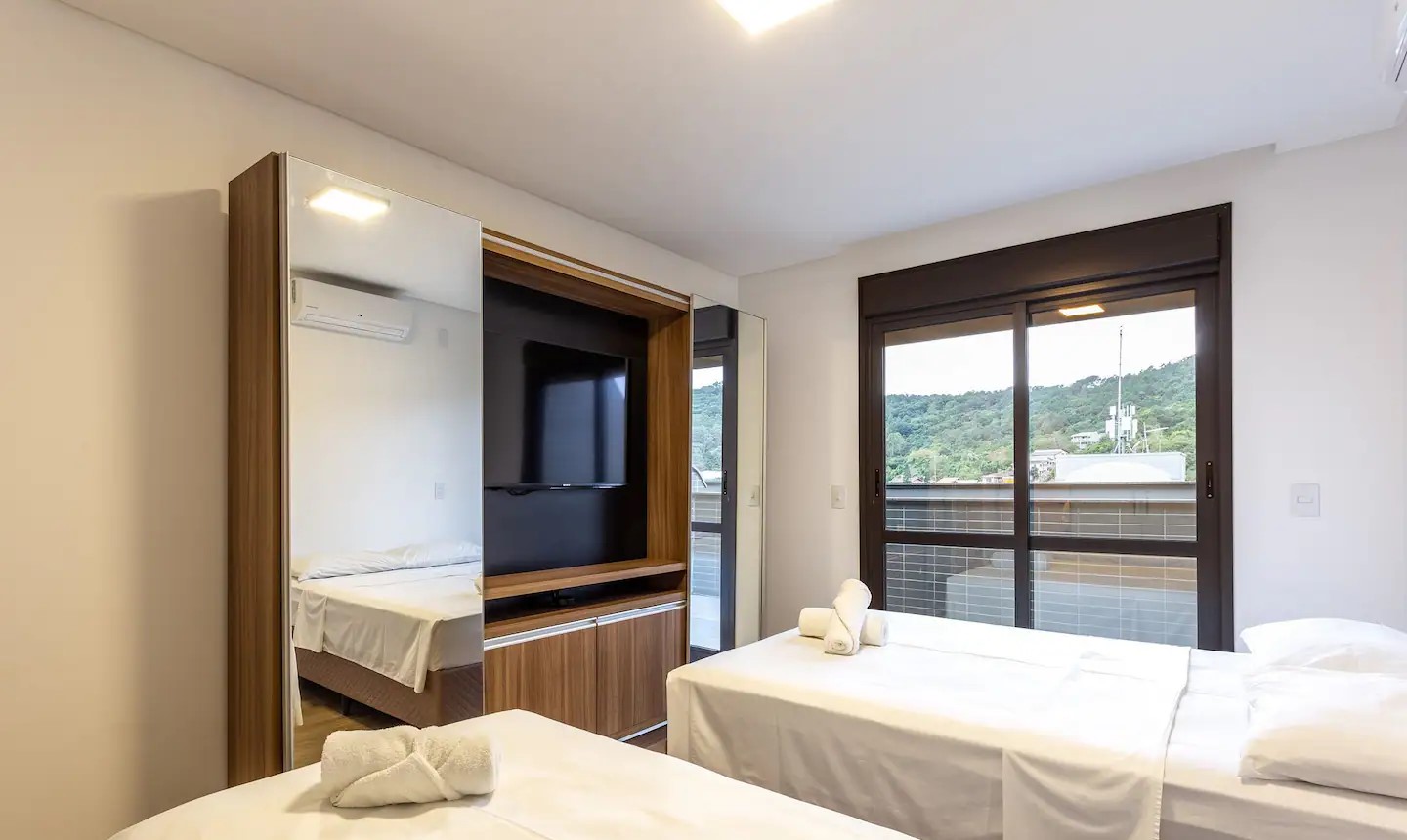 Imagem Apartamento com 3 Quartos à Venda, 117 m² em Jurerê - Florianópolis