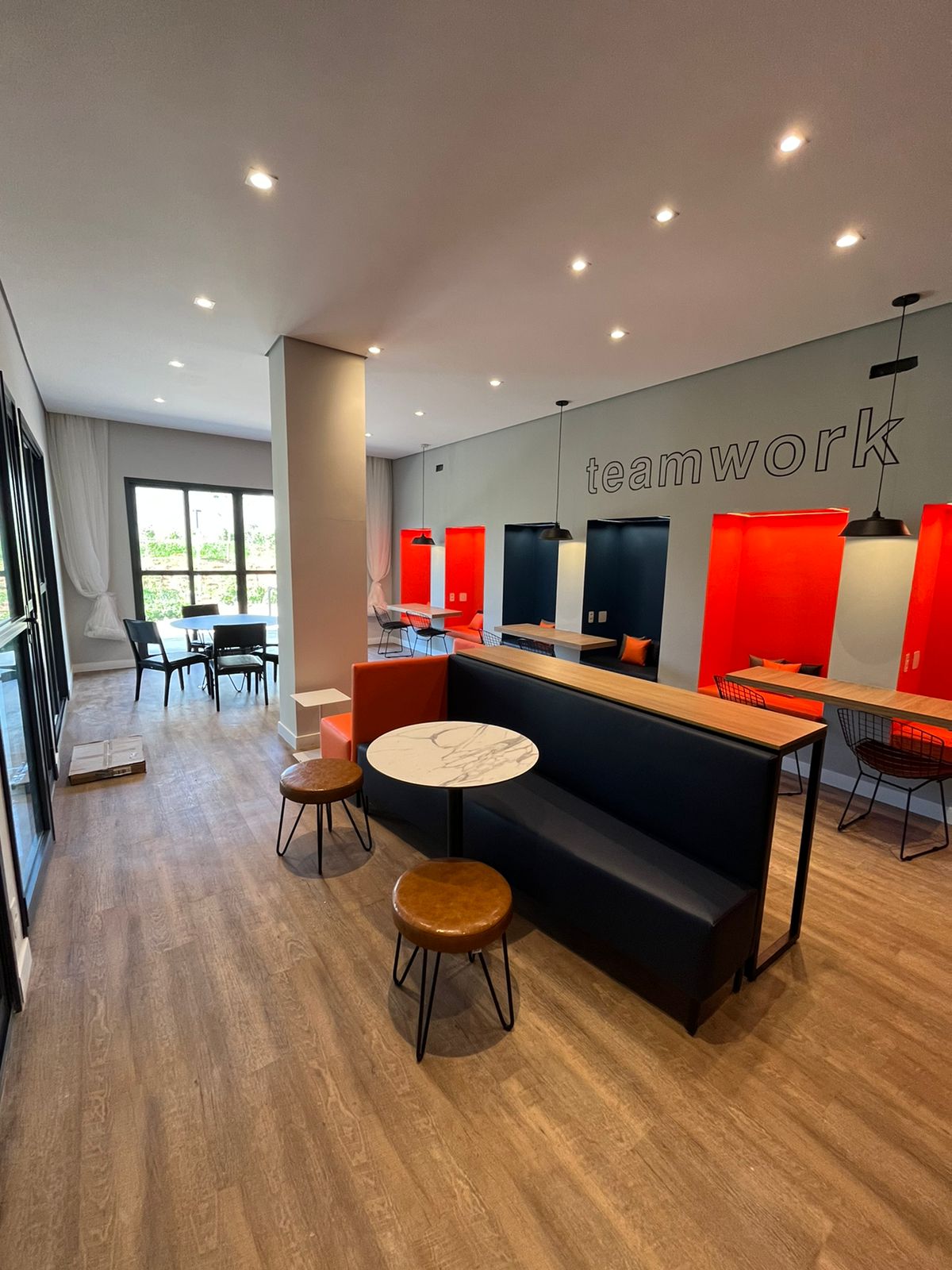 Imagem Flat com 1 Quarto à Venda, 30 m²em Ipiranga - São Paulo Imagem Flat com 1 Quarto à Venda, 30 m²em Ipiranga - São Paulo