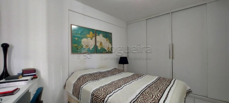 Imagem Apartamento com 3 Quartos à Venda, 113 m² em Espinheiro - Recife