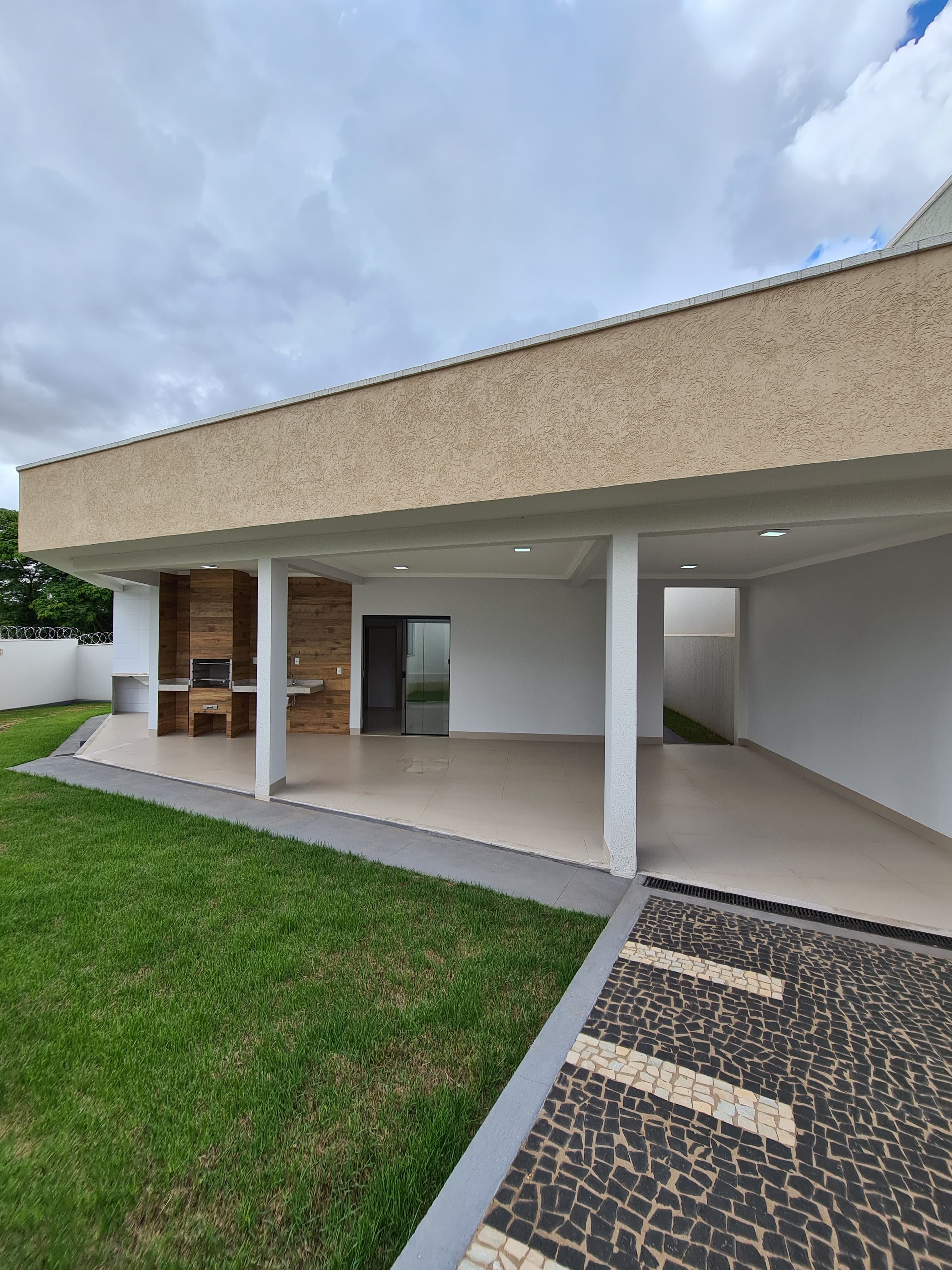 Imagem Casa com 3 Quartos à Venda, 135 m²em Setor Faiçalville - Goiânia