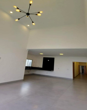 Imagem Casa com 3 Quartos à Venda, 180 m² em Residencial Itaipu - Goiânia Imagem Casa com 3 Quartos à Venda, 180 m² em Residencial Itaipu - Goiânia