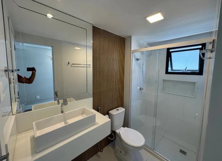 Imagem Apartamento com 2 Quartos à Venda, 68 m² em Alphaville I - Salvador
