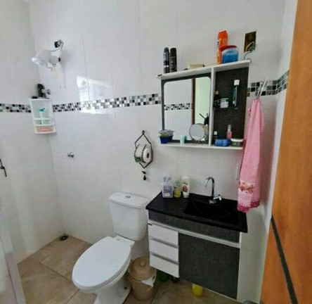 Imagem Sobrado com 5 Quartos à Venda,  em Jardim Roberto - Osasco