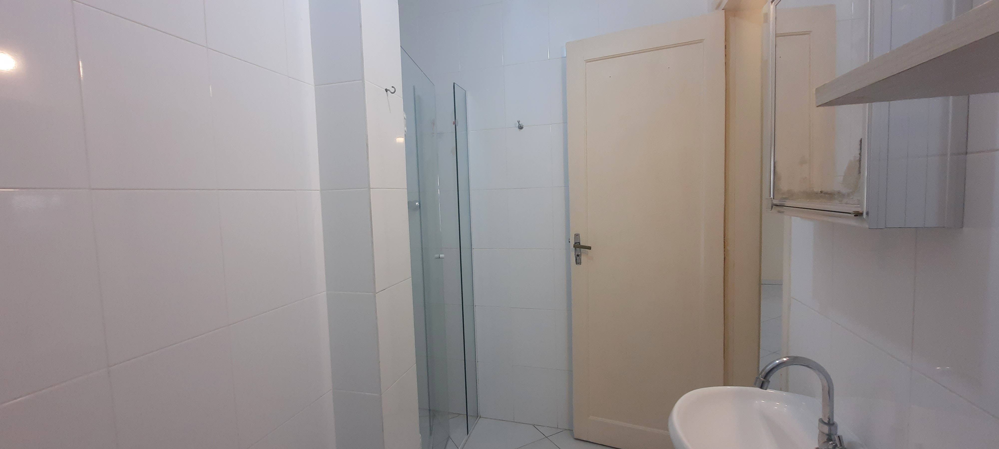 Imagem Apartamento com 1 Quarto para Alugar, 65 m²em Gonzaga - Santos