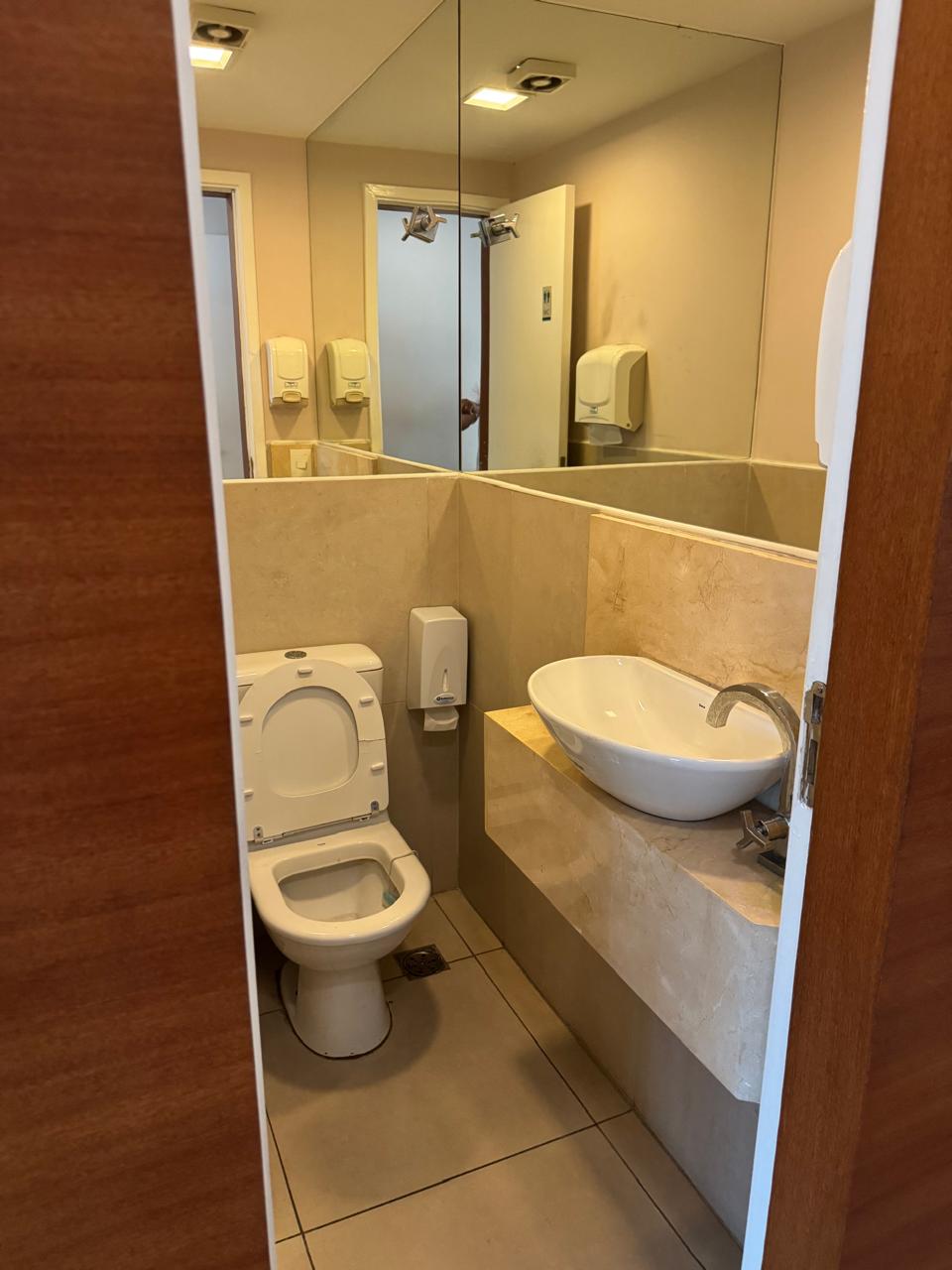 Imagem Apartamento com 3 Quartos à Venda, 126 m² em São Francisco - Niterói Imagem Apartamento com 3 Quartos à Venda, 126 m² em São Francisco - Niterói