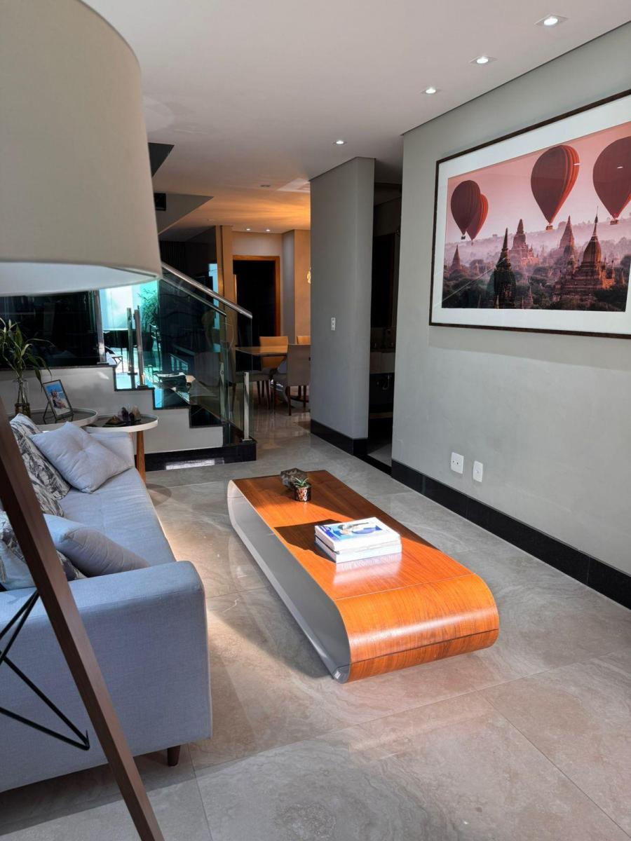 Imagem Casa com 3 Quartos à Venda, 213 m² em Santa Amélia - Belo Horizonte Imagem Casa com 3 Quartos à Venda, 213 m² em Santa Amélia - Belo Horizonte
