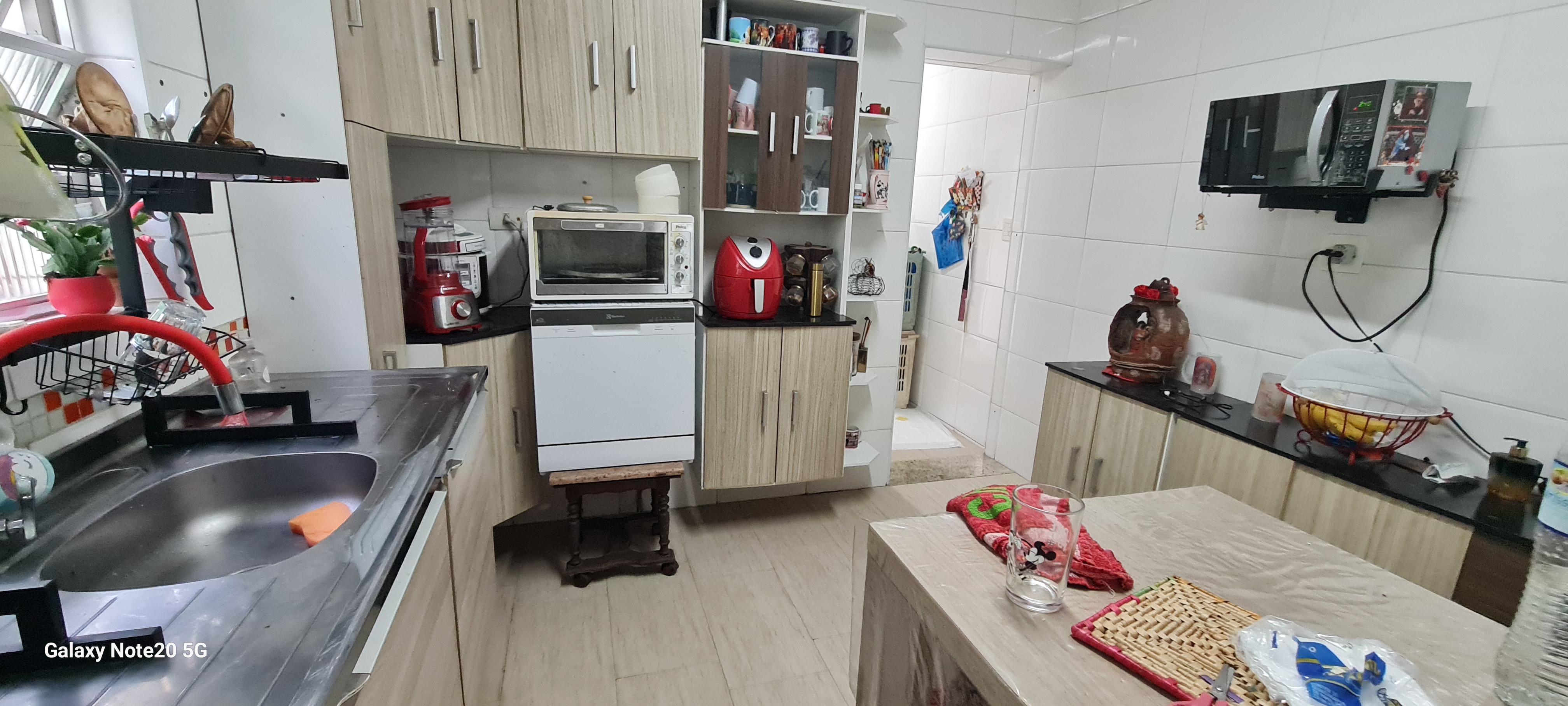 Imagem Sobrado com 3 Quartos à Venda, 184 m²em Parque Bitaru - São Vicente