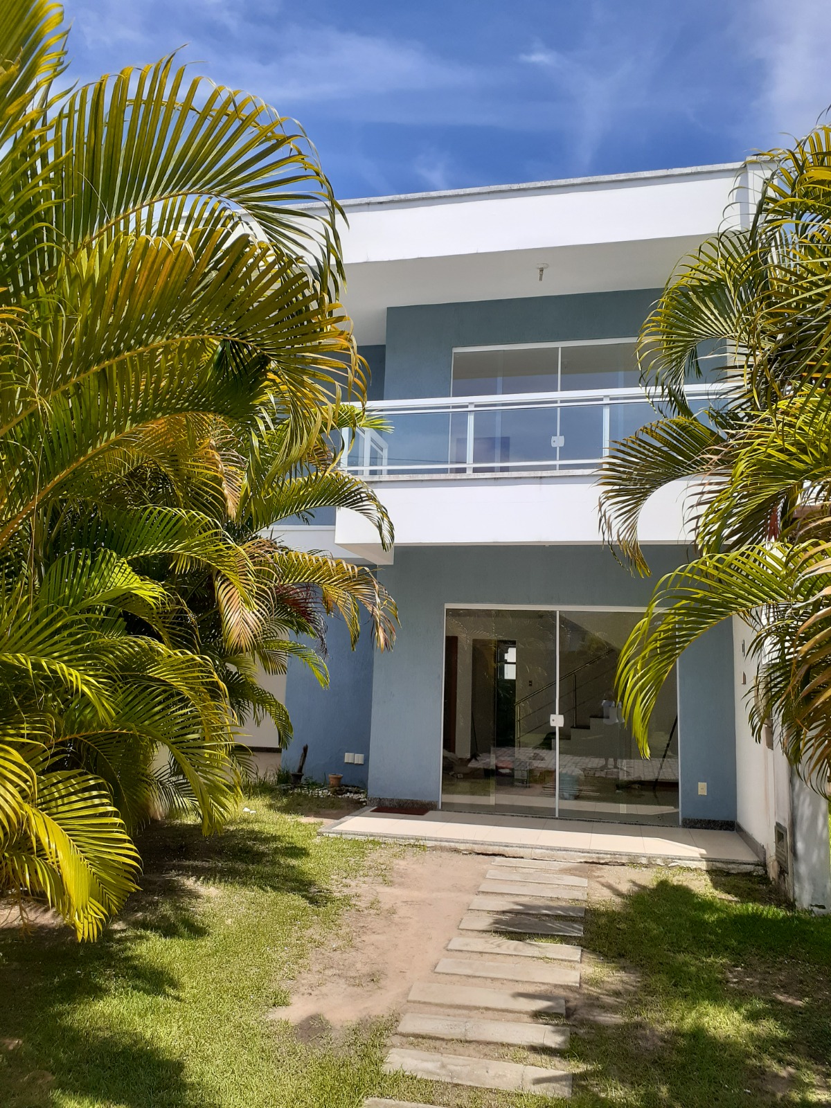 Imagem Casa com 4 Quartos para Alugar, em Buraquinho - Lauro de Freitas
