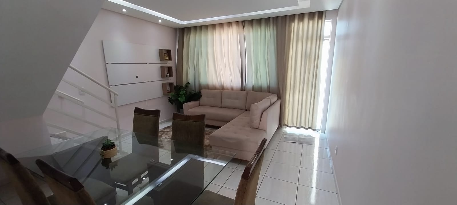 Imagem Casa com 2 Quartos à Venda, 98 m²em Bom Retiro - Betim Imagem Casa com 2 Quartos à Venda, 98 m²em Bom Retiro - Betim