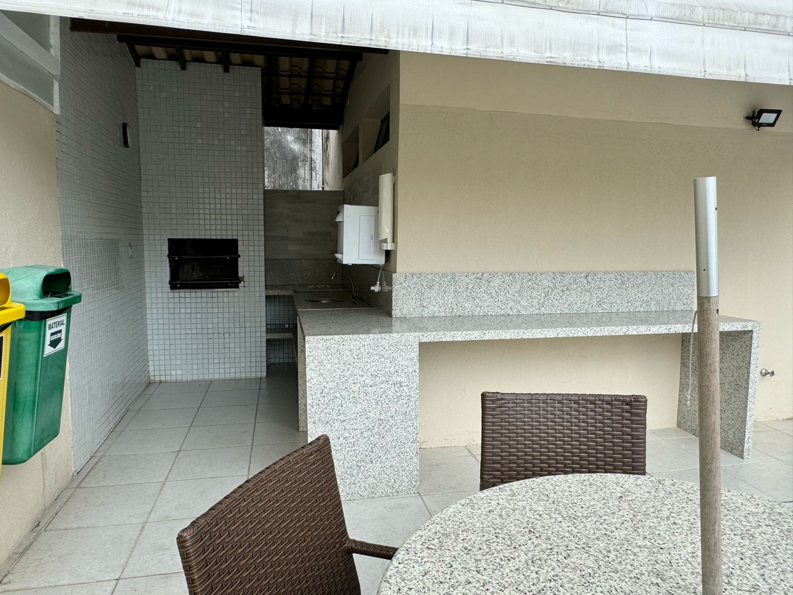 Imagem Apartamento com 4 Quartos à Venda, 150 m²em Salgado Filho - Aracaju
