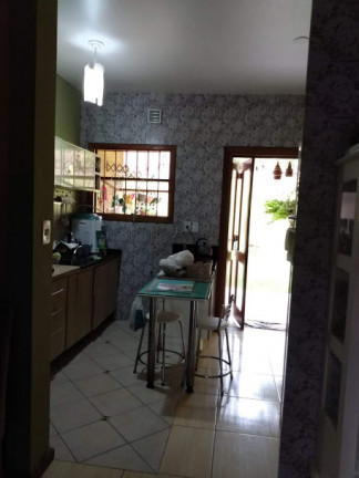 Imagem Sobrado com 3 Quartos à Venda,  em Jardim Leopoldina - Porto Alegre