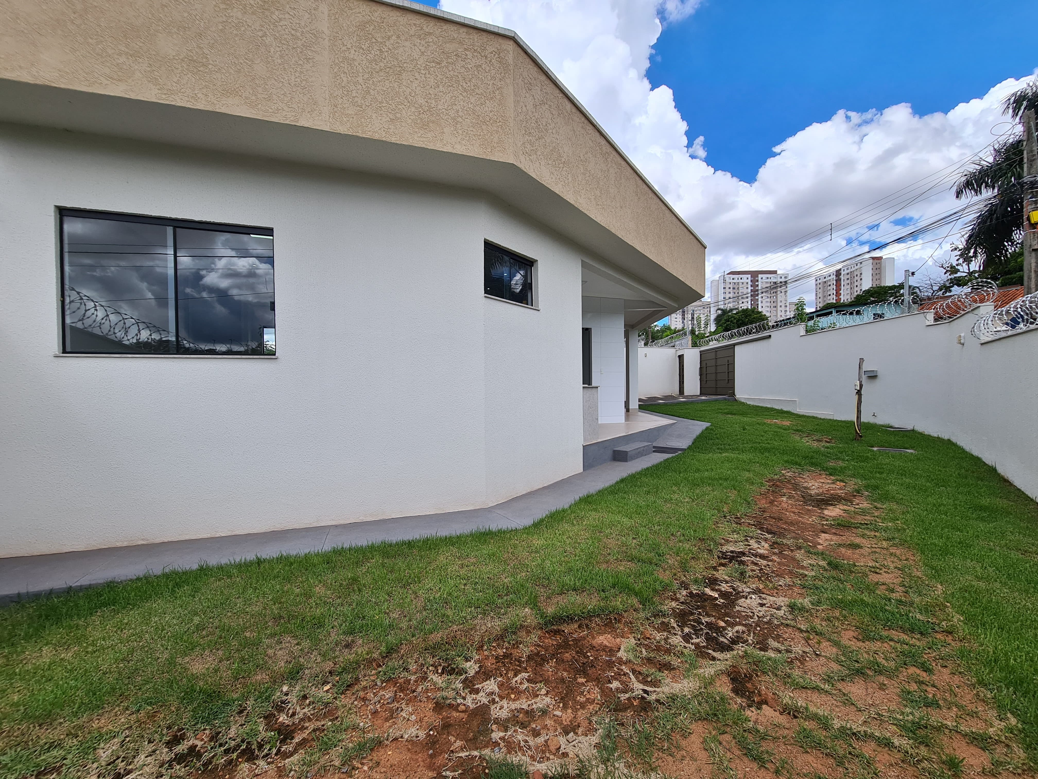 Imagem Casa com 3 Quartos à Venda, 135 m²em Setor Faiçalville - Goiânia