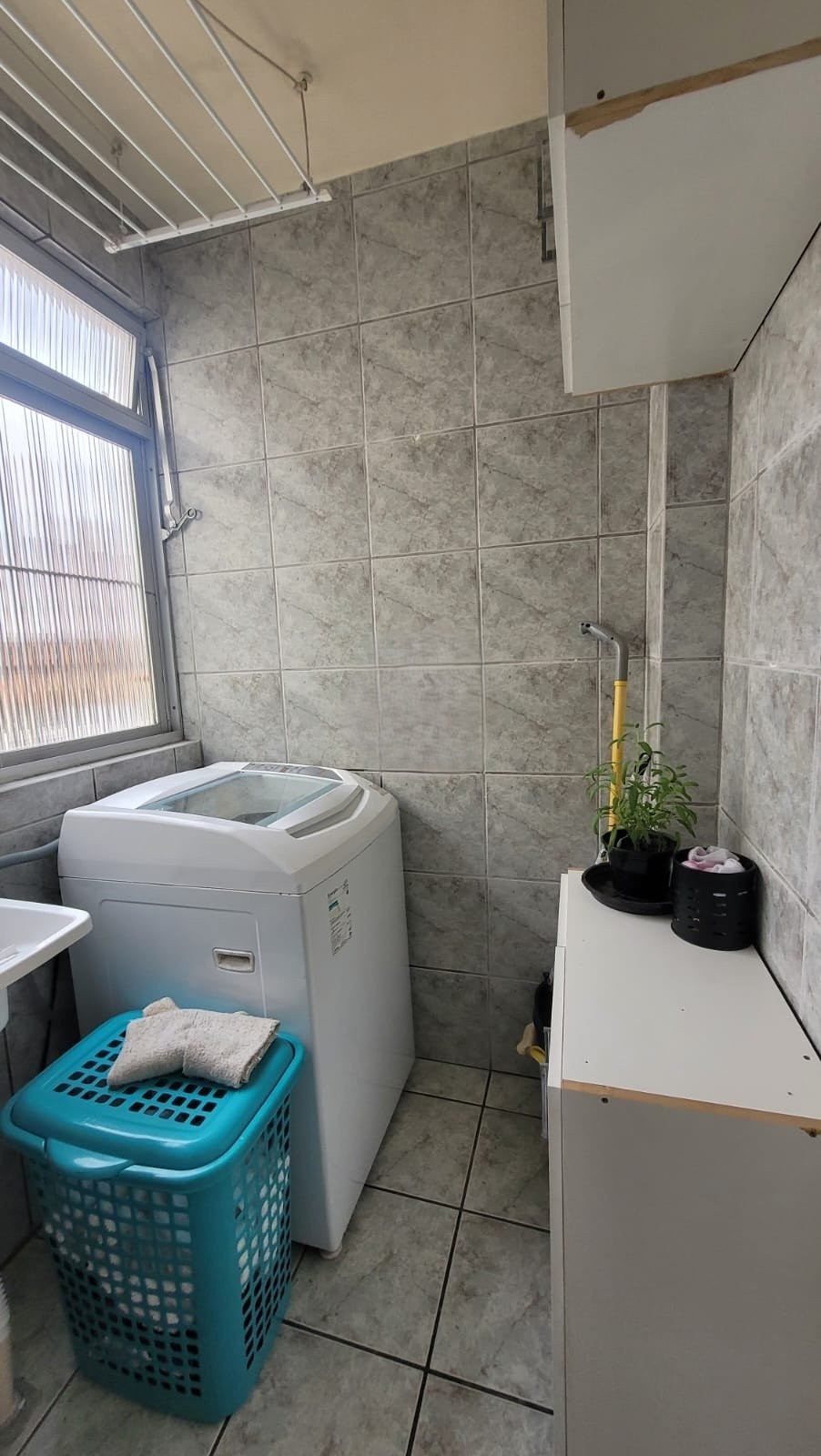 Imagem Apartamento com 2 Quartos à Venda, 57 m² em Coqueiros - Florianópolis