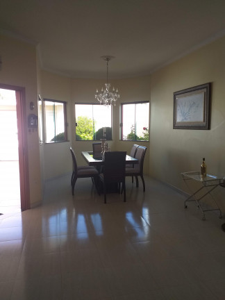 Imagem Casa com 3 Quartos à Venda, 245 m² em Jardim Universitário - Araras Imagem Casa com 3 Quartos à Venda, 245 m² em Jardim Universitário - Araras
