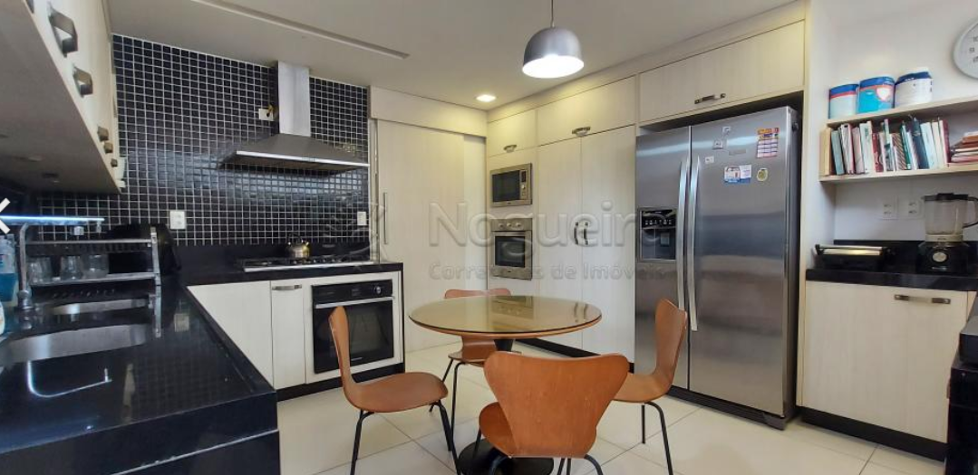 Imagem Apartamento com 3 Quartos à Venda, 160 m²em Boa Viagem - Recife