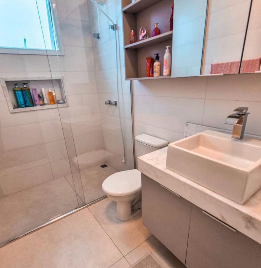Imagem Casa de Condomínio com 3 Quartos à Venda, 270 m²em Medeiros - Jundiaí