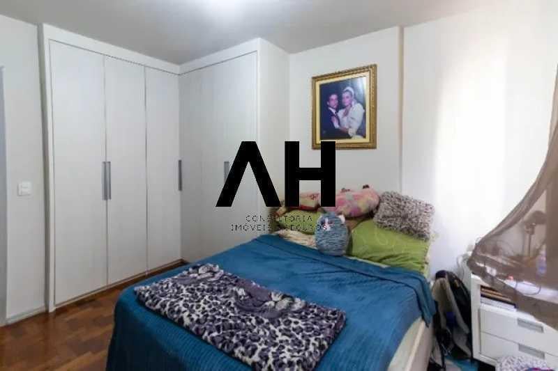 Imagem Apartamento com 3 Quartos à Venda, 110 m²em Santa Rosa - Niterói Imagem Apartamento com 3 Quartos à Venda, 110 m²em Santa Rosa - Niterói