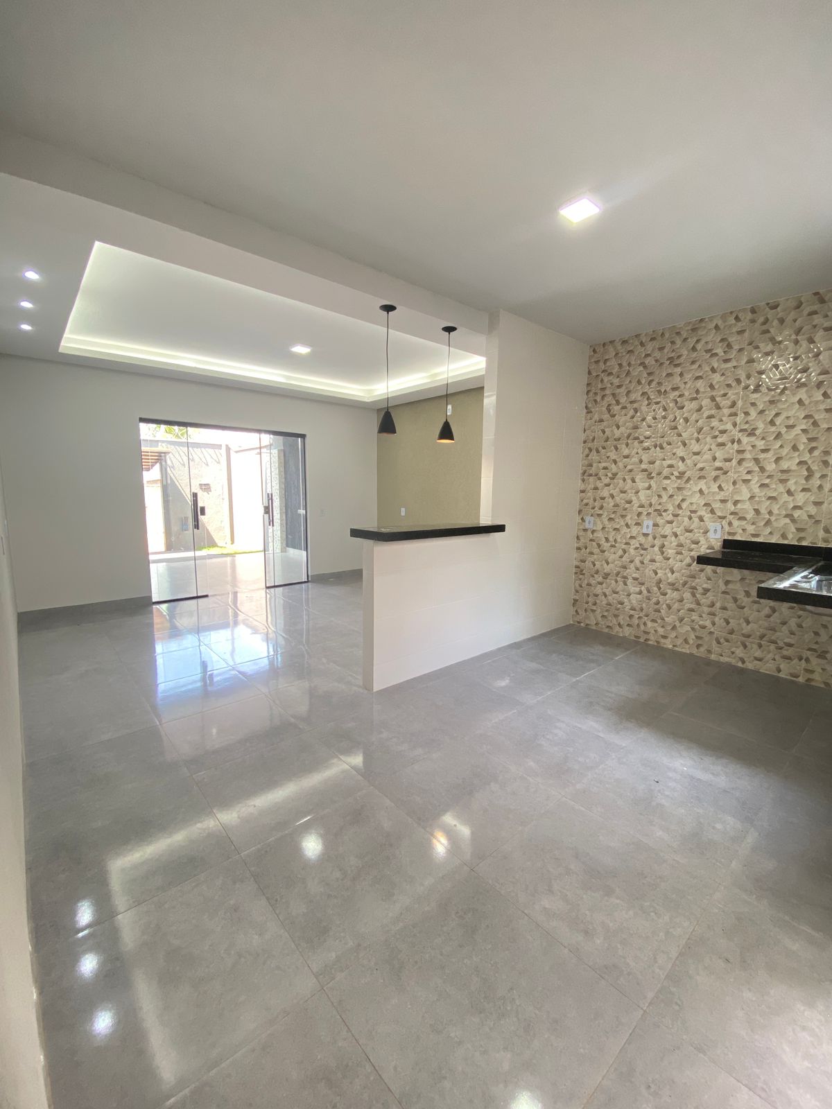 Imagem Casa com 2 Quartos à Venda, 98 m²em Jardim Ipanema - Trindade Imagem Casa com 2 Quartos à Venda, 98 m²em Jardim Ipanema - Trindade