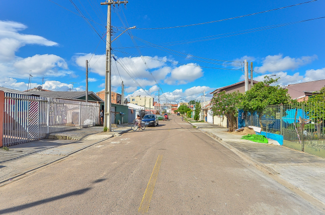 Imagem Casa com 2 Quartos à Venda, 68 m² em Ganchinho - Curitiba Imagem Casa com 2 Quartos à Venda, 68 m² em Ganchinho - Curitiba