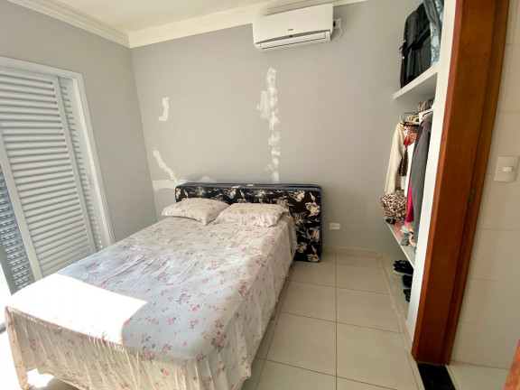 Imagem Sobrado com 4 Quartos à Venda, 308 m² em Flórida - Praia Grande