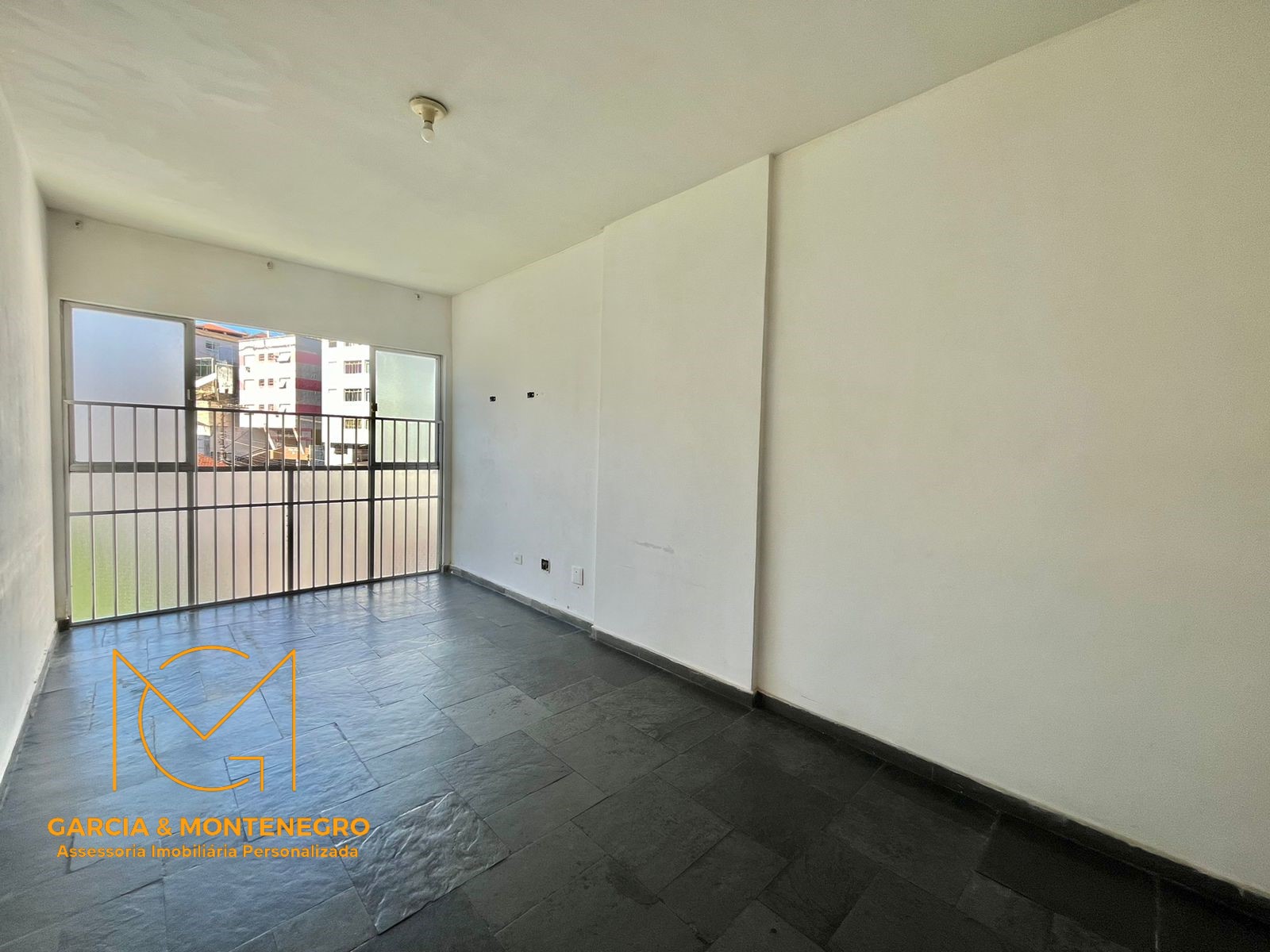 Apartamento com 1 Quarto à Venda, 60 m²em José Menino - Santos