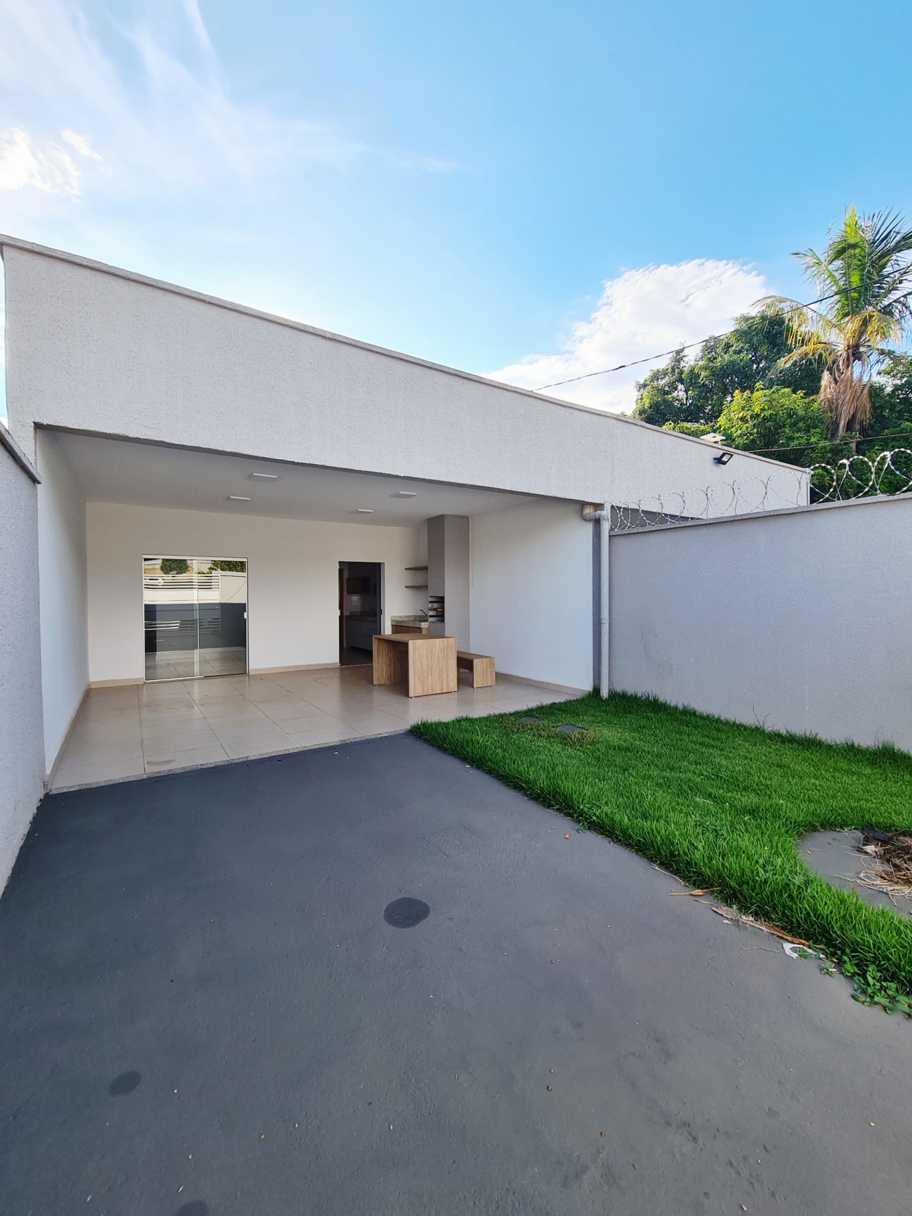 Imagem Casa com 3 Quartos à Venda, 102 m²em Jardim Bom Jesus - Goiânia