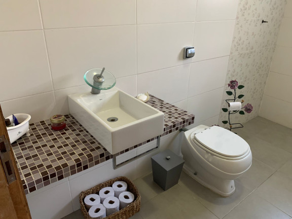 Imagem Sobrado com 6 Quartos à Venda, 245 m²em Parque Vitória - São Paulo Imagem Sobrado com 6 Quartos à Venda, 245 m²em Parque Vitória - São Paulo