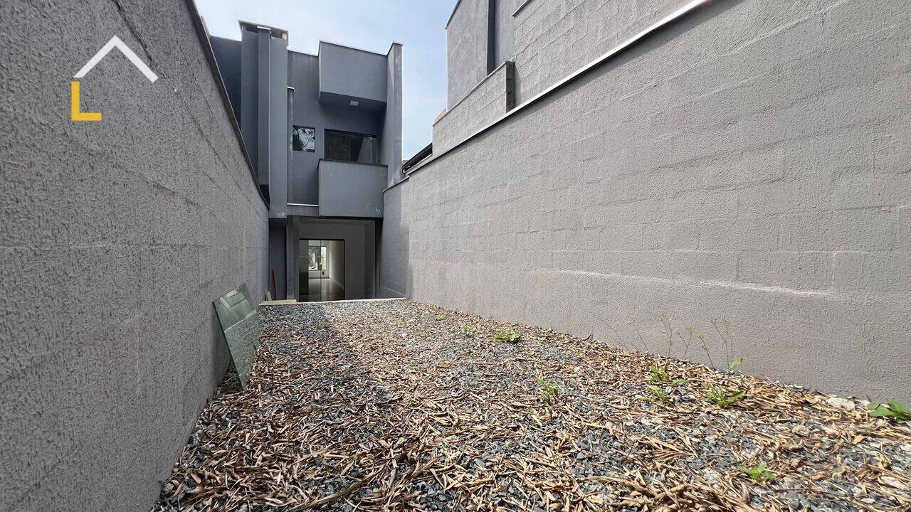 Imagem Sobrado com 2 Quartos à Venda, 96 m²em Bom Retiro - Joinville Imagem Sobrado com 2 Quartos à Venda, 96 m²em Bom Retiro - Joinville
