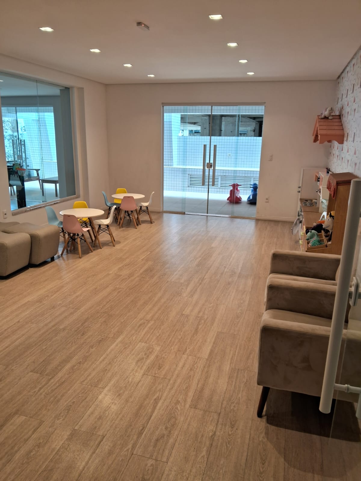 Imagem Apartamento com 3 Quartos à Venda, 144 m²em Canto do Forte - Praia Grande Imagem Apartamento com 3 Quartos à Venda, 144 m²em Canto do Forte - Praia Grande