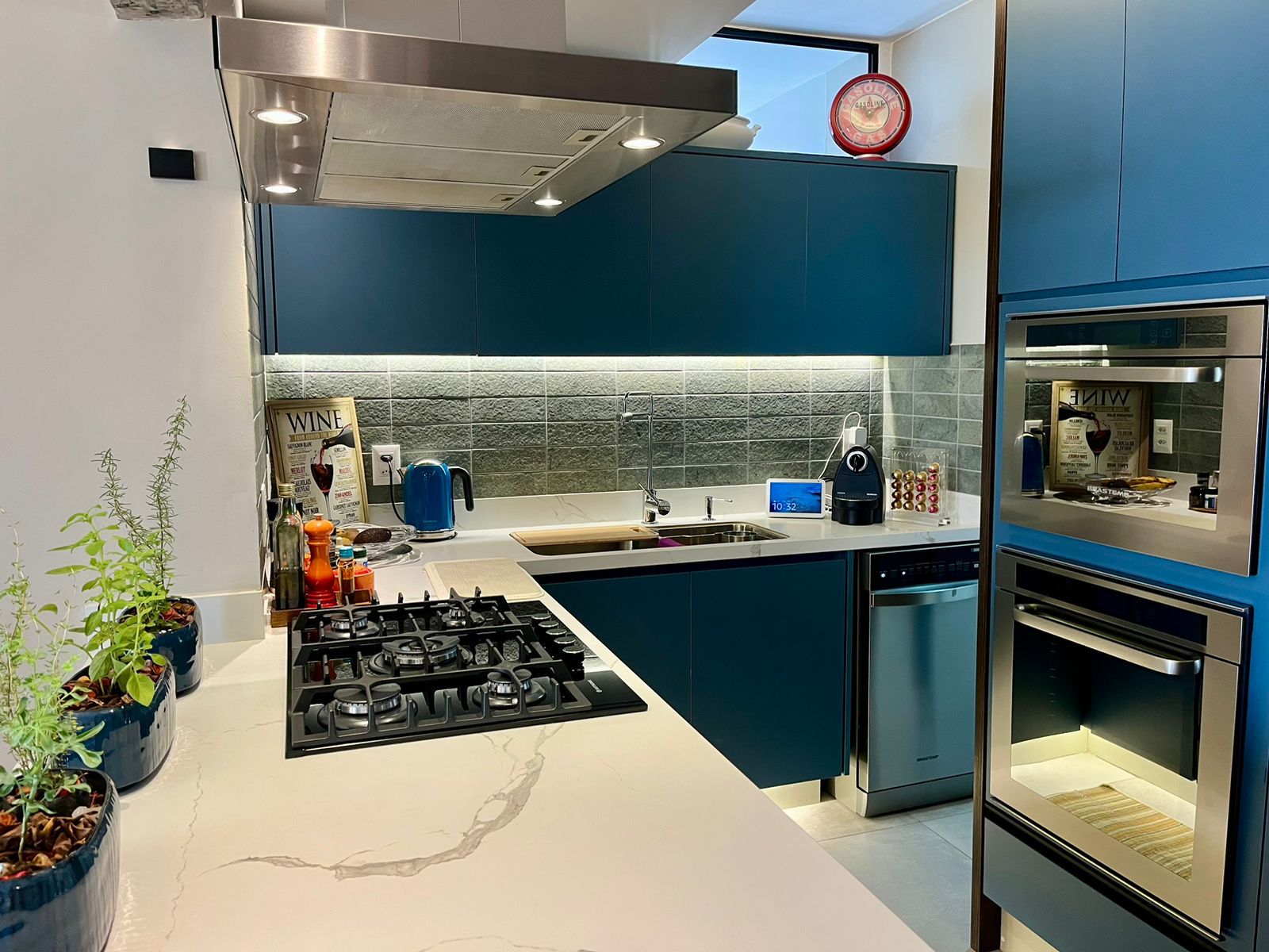 Imagem Apartamento com 2 Quartos à Venda, 75 m²em Moema - São Paulo