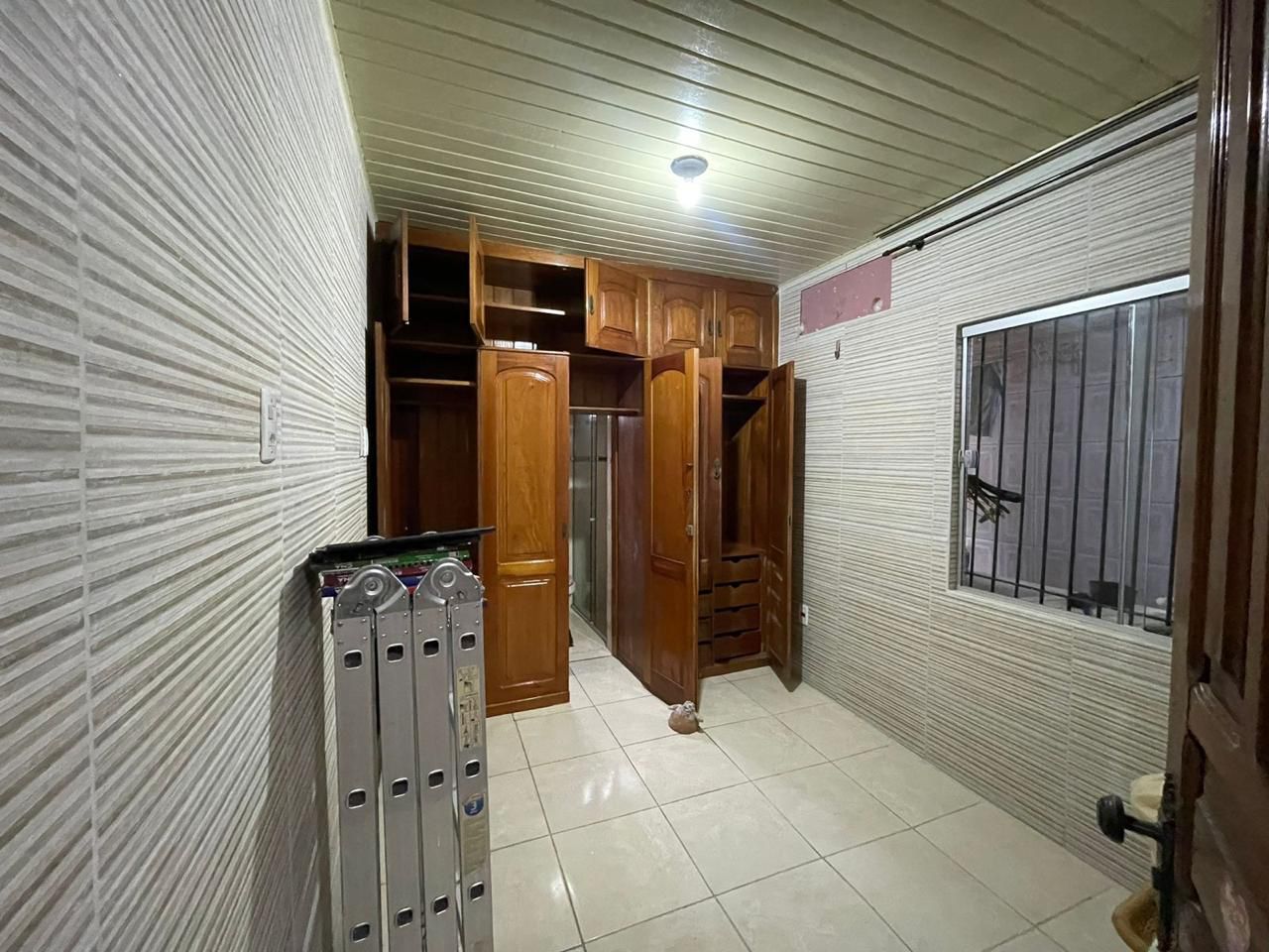 Imagem Casa com 3 Quartos à Venda, 190 m²em Cidade Nova - Ananindeua Imagem Casa com 3 Quartos à Venda, 190 m²em Cidade Nova - Ananindeua