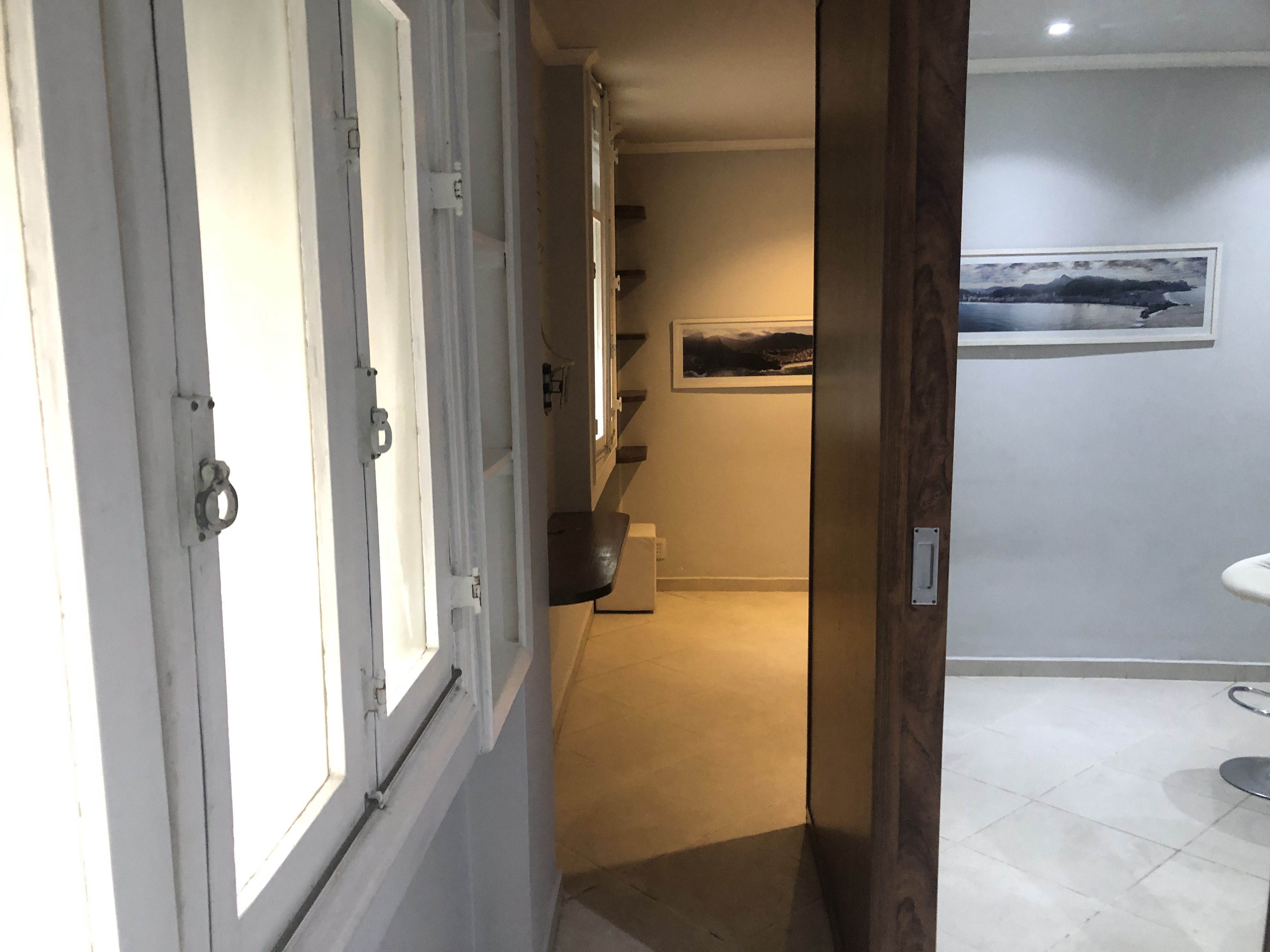 Imagem Apartamento com 1 Quarto à Venda, 35 m²em Copacabana - Rio de Janeiro Imagem Apartamento com 1 Quarto à Venda, 35 m²em Copacabana - Rio de Janeiro