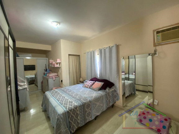 Imagem Casa com 3 Quartos à Venda, 300 m² em Bangu - Rio de Janeiro
